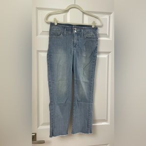NYDJ Cropped jeans size 4